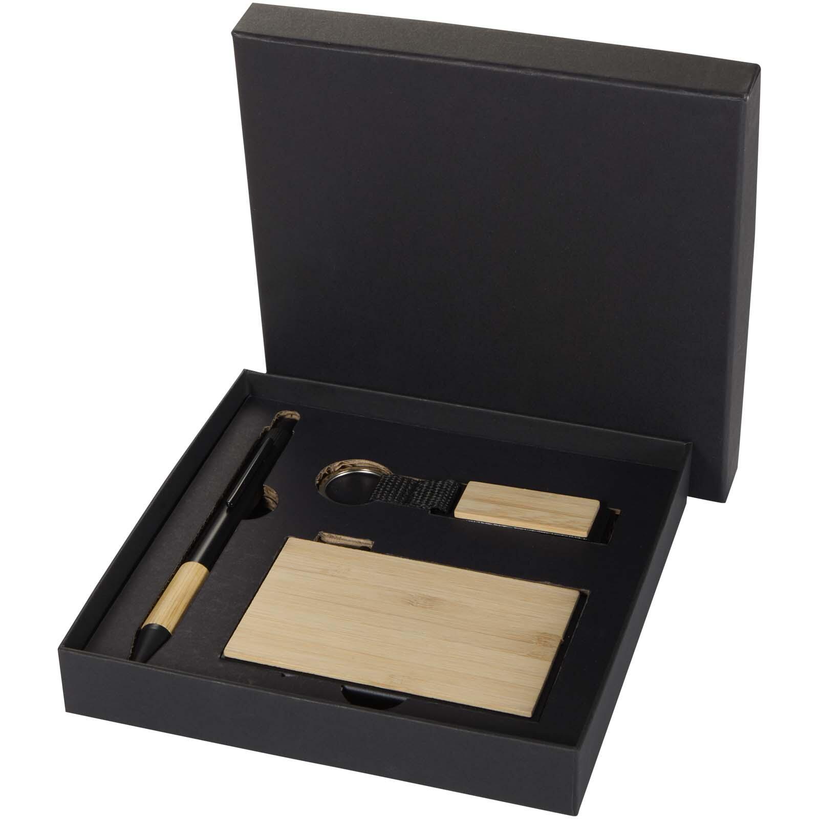 Bullet Minka balpen van RCS gerecycled aluminium, sleutelhanger en RFID-kaarthouder geschenkset