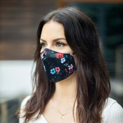 Care & More L2 LUX reusable personalized face mask